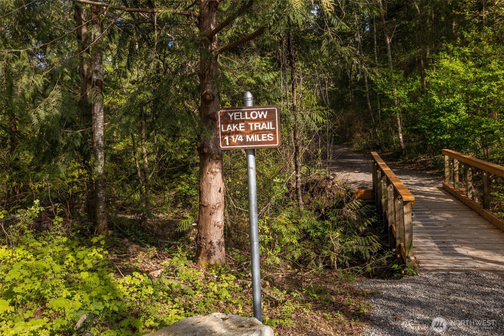 24325 SE 40th Place , Sammamish, WA 98029
