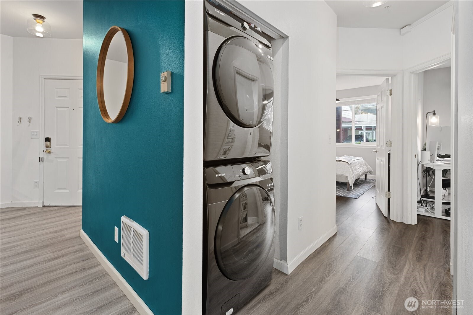 13000 Admiralty Way #D103, Everett, WA 98204-6269