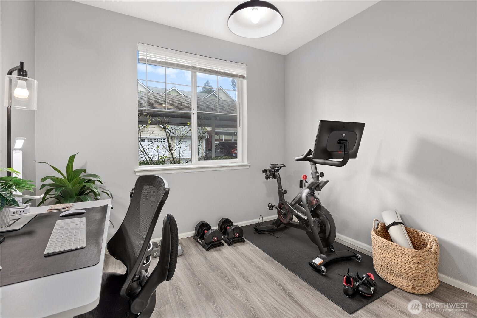 13000 Admiralty Way #D103, Everett, WA 98204-6269