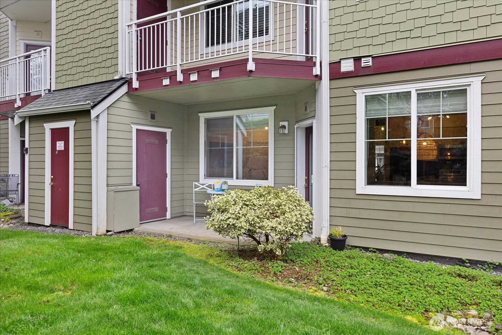 13000 Admiralty Way #D103, Everett, WA 98204-6269