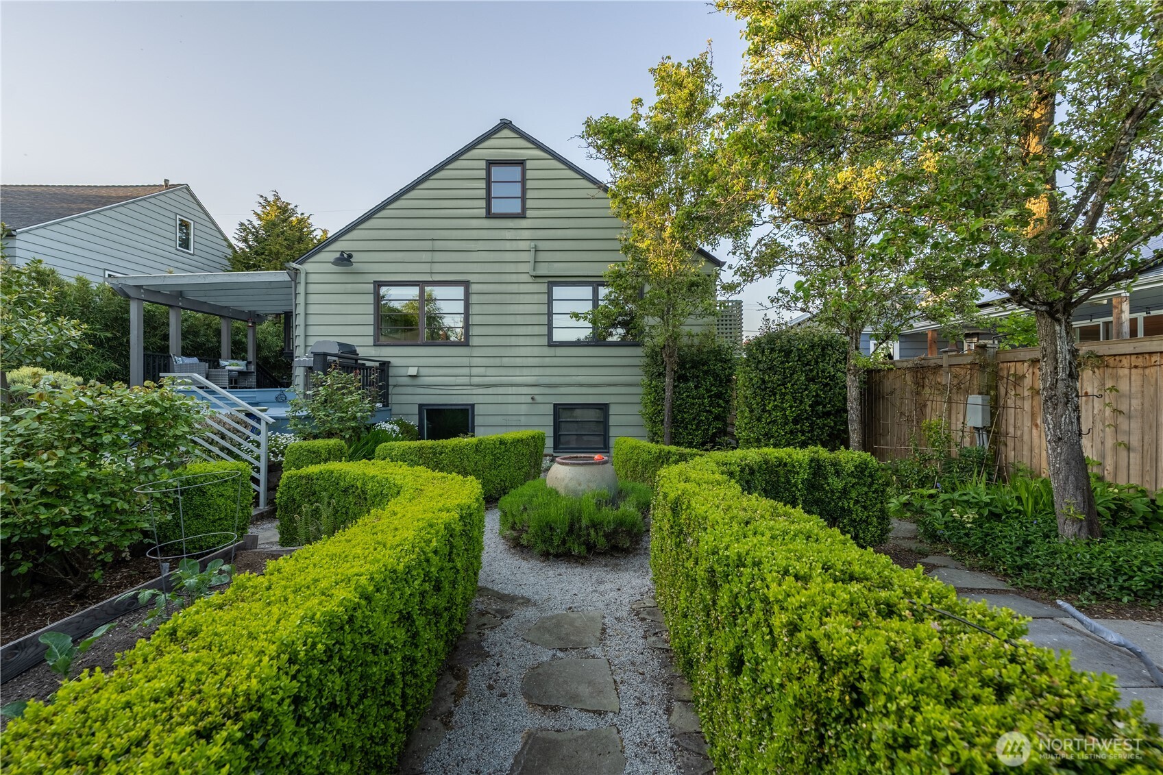1311 N 78th Street , Seattle, WA 98103