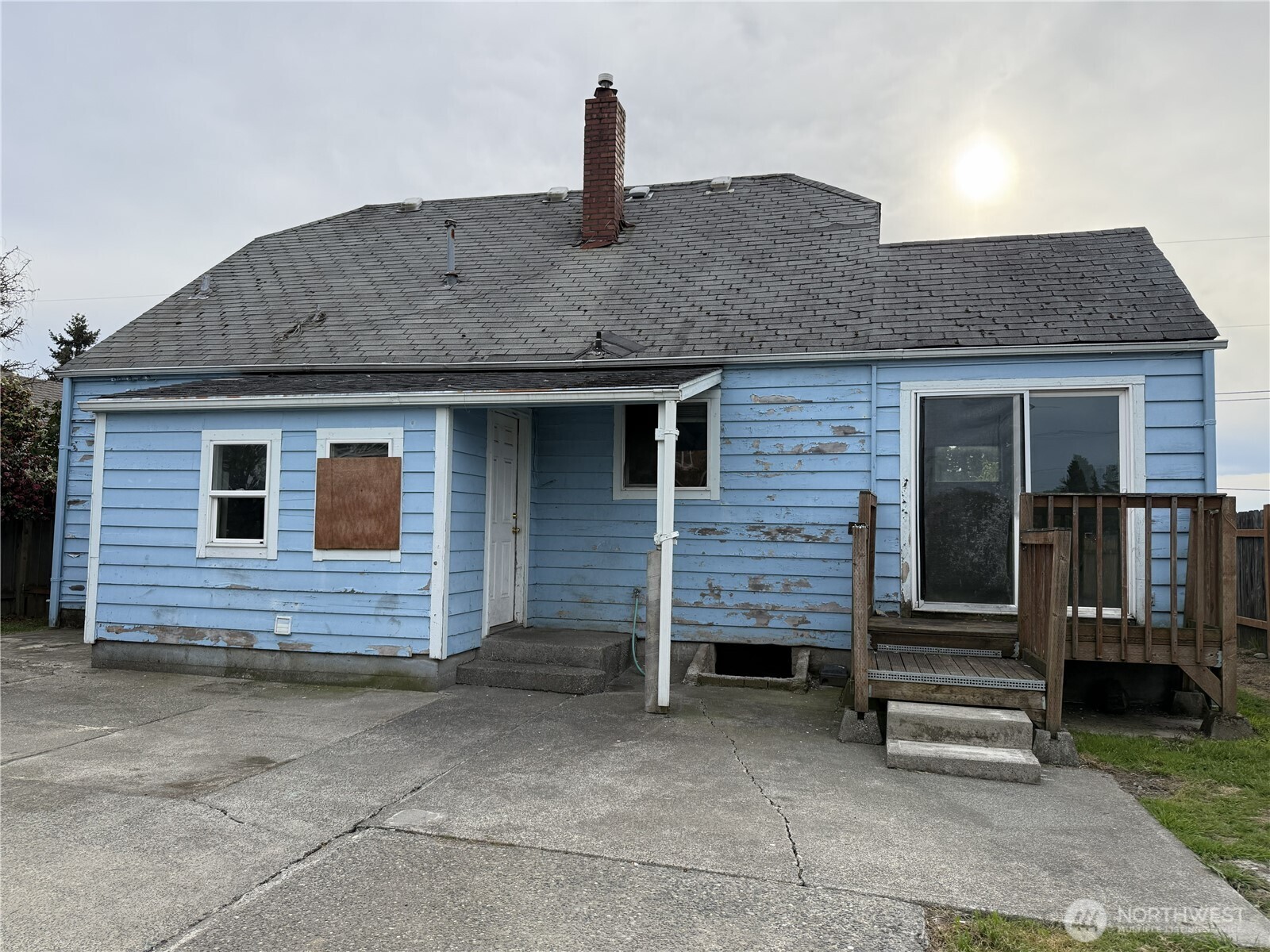 3790 E B Street , Tacoma, WA 98404-1525