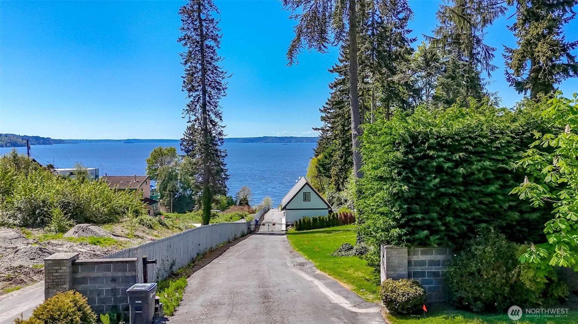 27 xxx 10th Avenue S, Des Moines, WA 98198