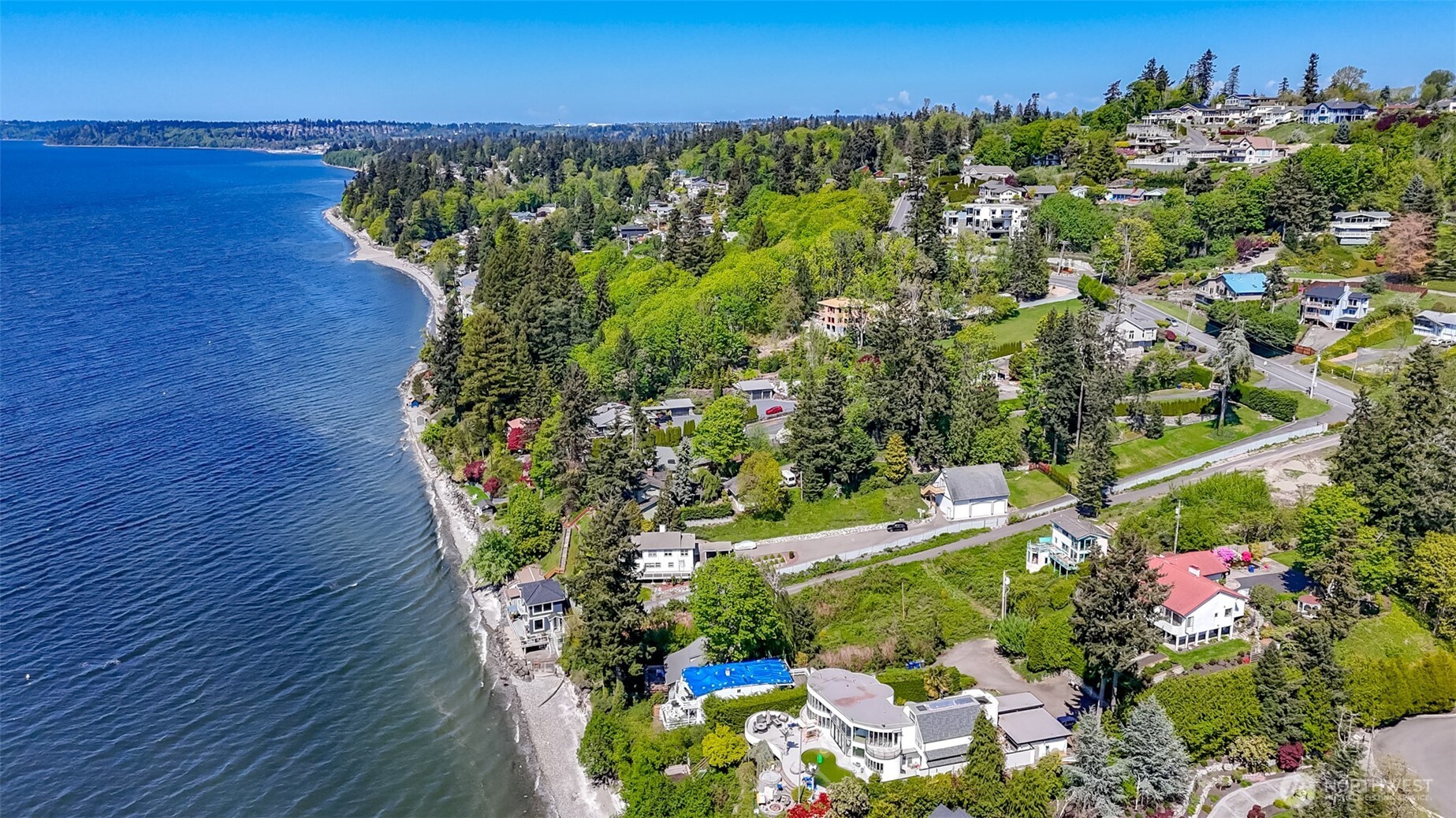 27 xxx 10th Avenue S, Des Moines, WA 98198