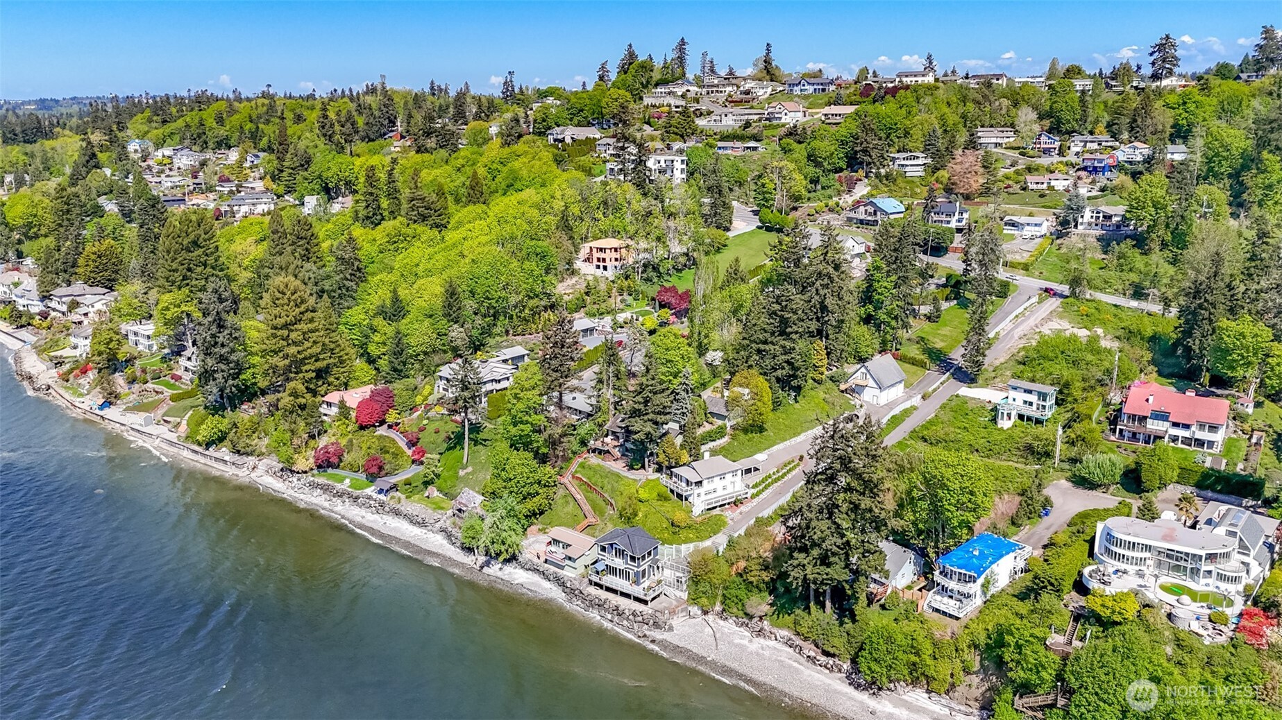 27 xxx 10th Avenue S, Des Moines, WA 98198