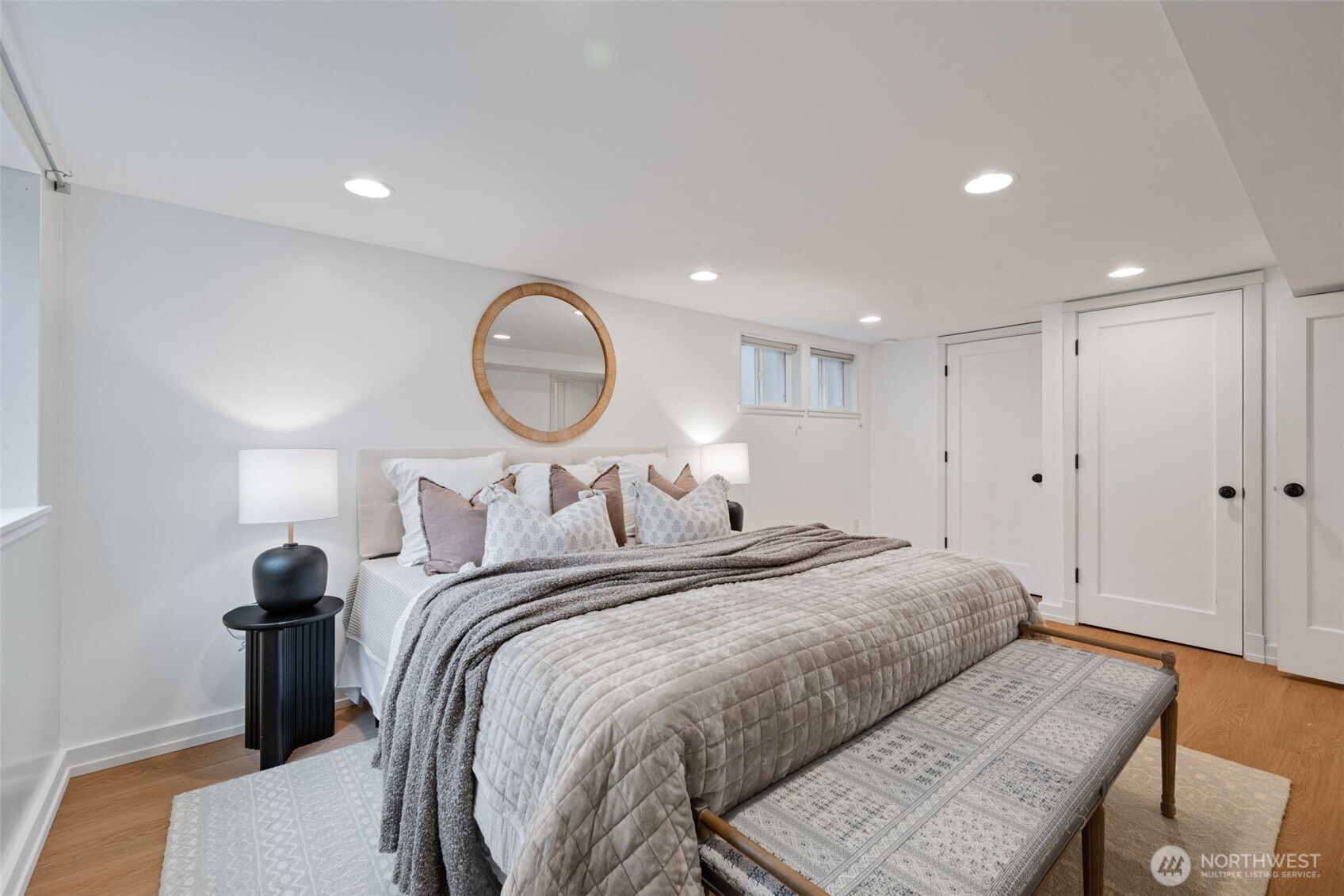 1113 NE Ravenna Blvd , Seattle, WA 98105