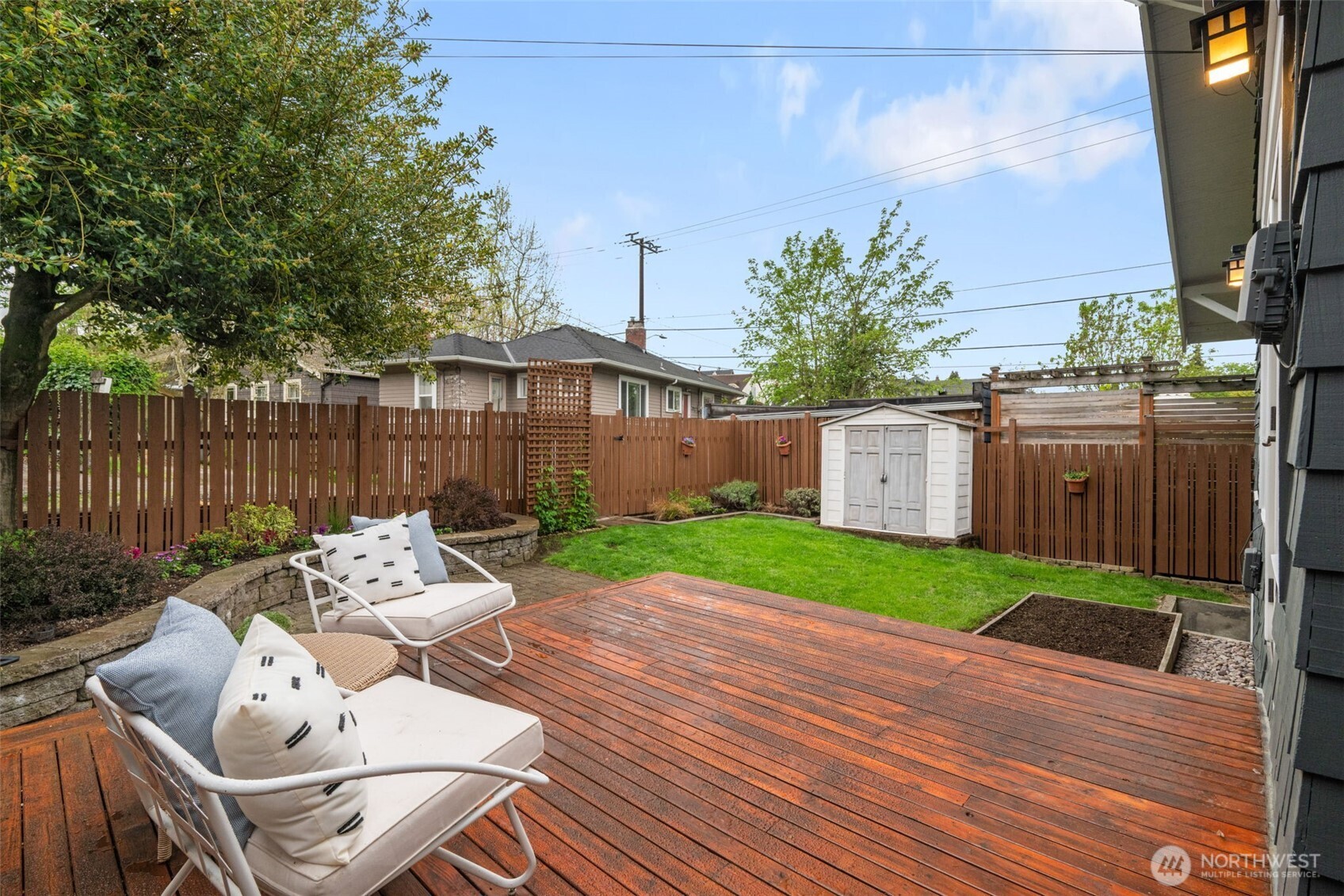 1113 NE Ravenna Blvd , Seattle, WA 98105