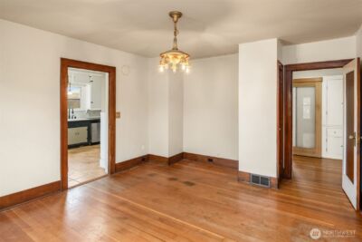 4501 S 4th Avenue , Everett, WA 98203 - Photo 14