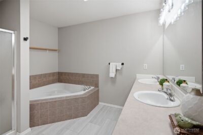 12009 Kapowsin HWY , Graham, WA 98338 - Photo 16