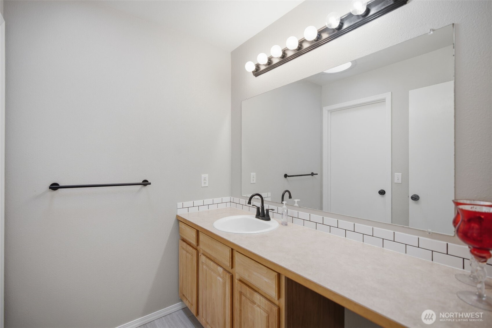 12009 Kapowsin HWY , Graham, WA 98338