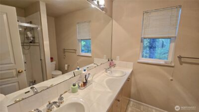 2628 139th Avenue SE #9, Bellevue, WA 98005 - Photo 15