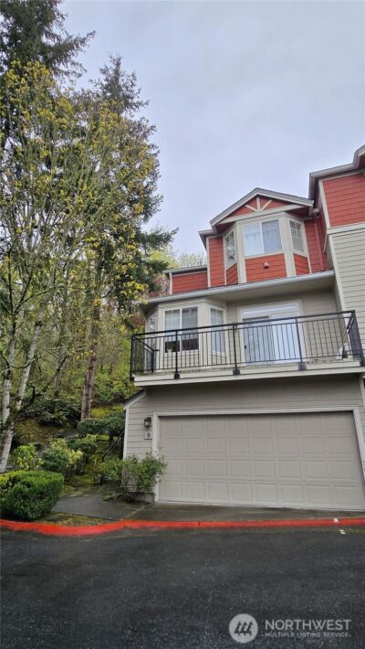 2628 139th Avenue SE #9, Bellevue, WA 98005 - Photo 2