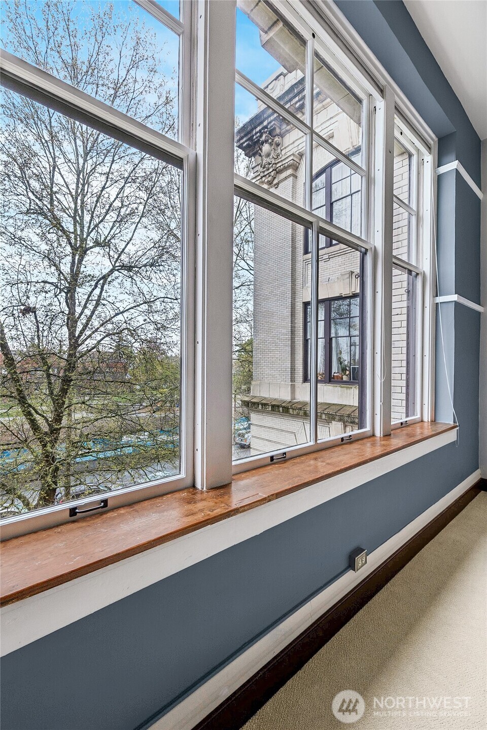 201 Galer Street #414, Seattle, WA 98109