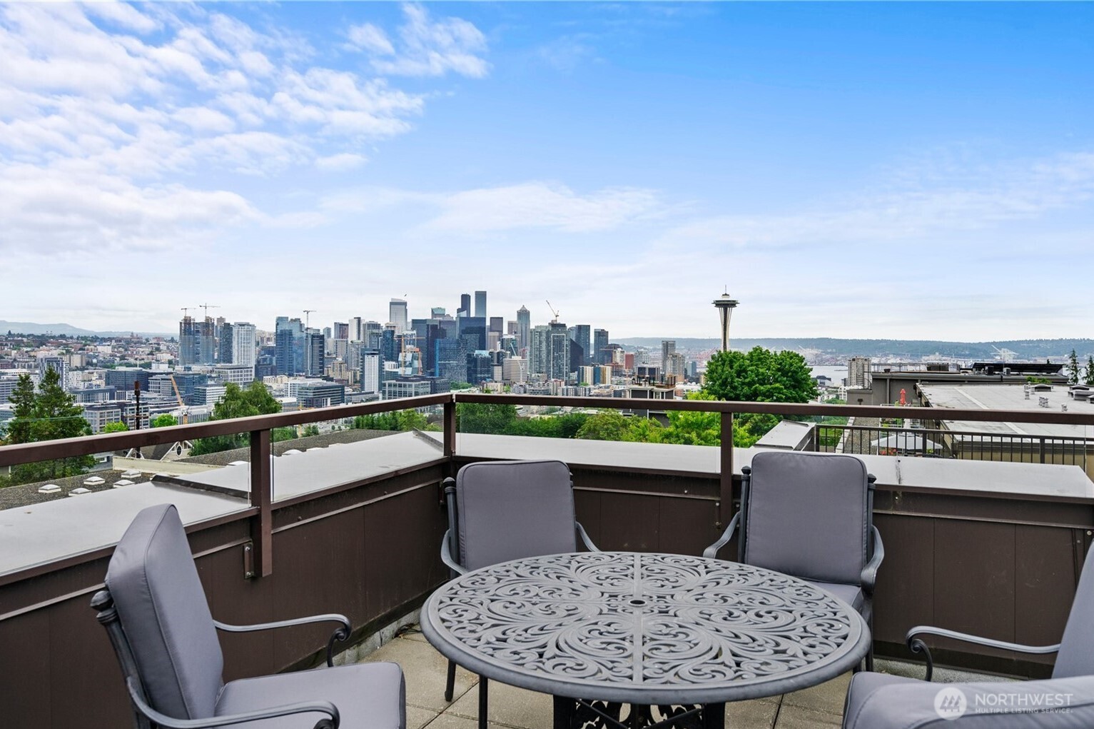 201 Galer Street #414, Seattle, WA 98109
