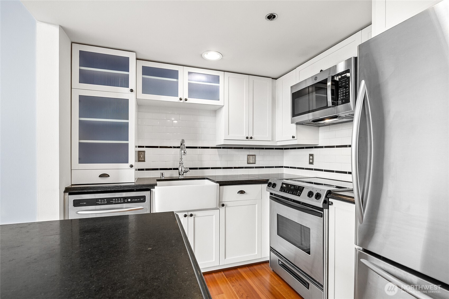 201 Galer Street #414, Seattle, WA 98109