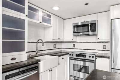 201 Galer Street #414, Seattle, WA 98109 - Photo 5
