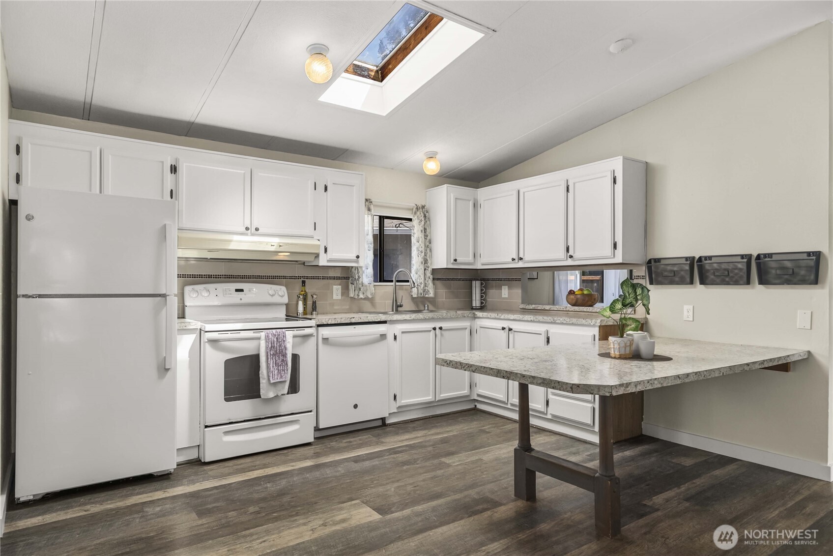 32508 Morgan Drive , Black Diamond, WA 98010