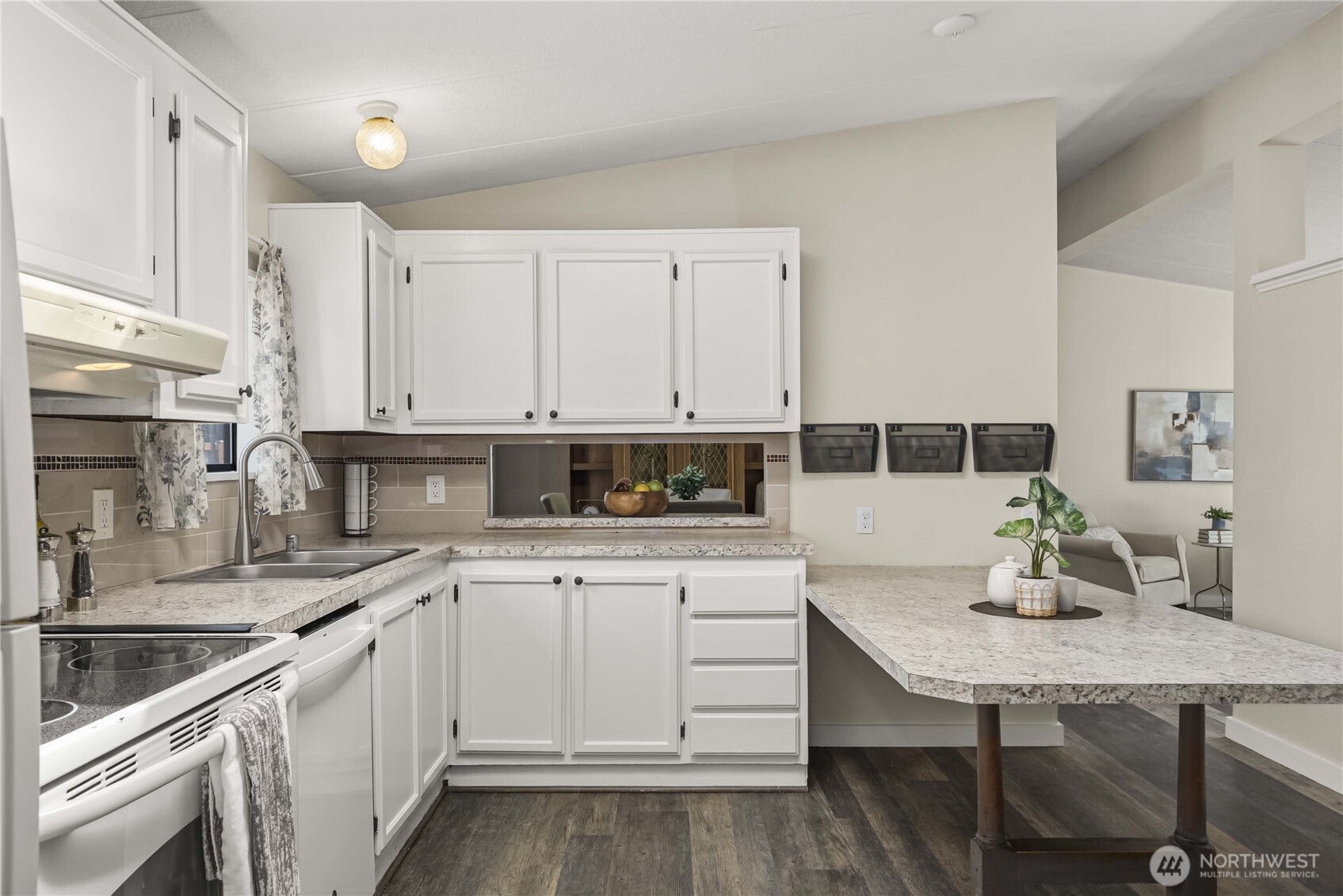 32508 Morgan Drive , Black Diamond, WA 98010