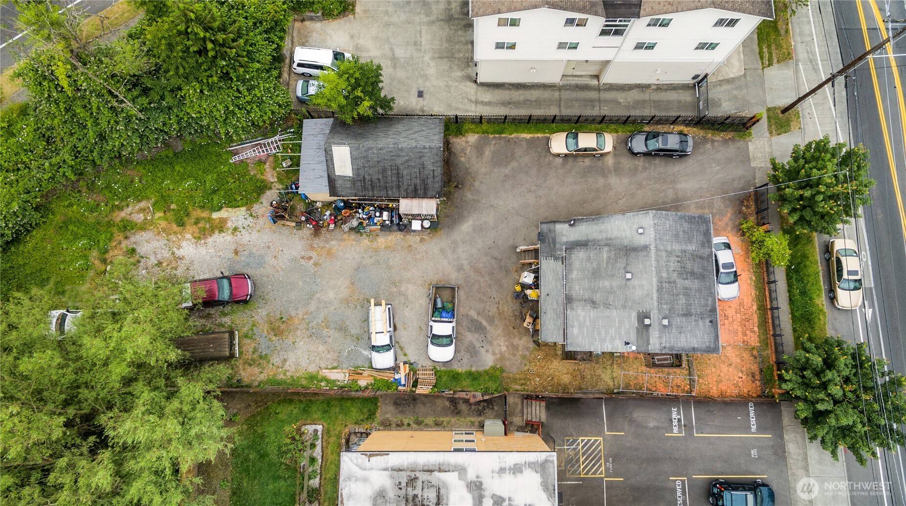 4519 S Henderson Street , Seattle, WA 98118