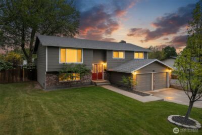 526 S Taft Street , Kennewick, WA 99336 - Photo 2