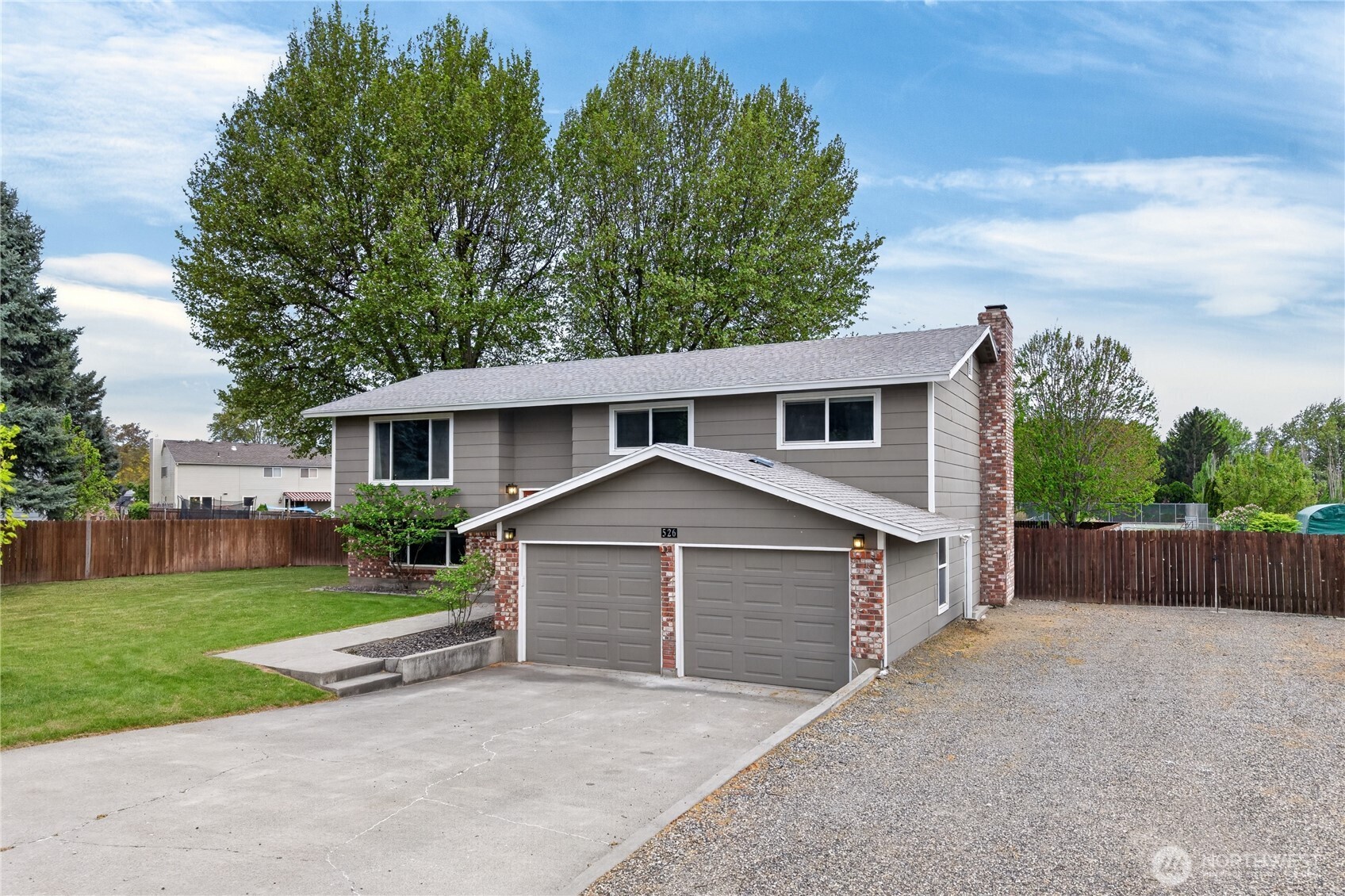 526 S Taft Street , Kennewick, WA 99336