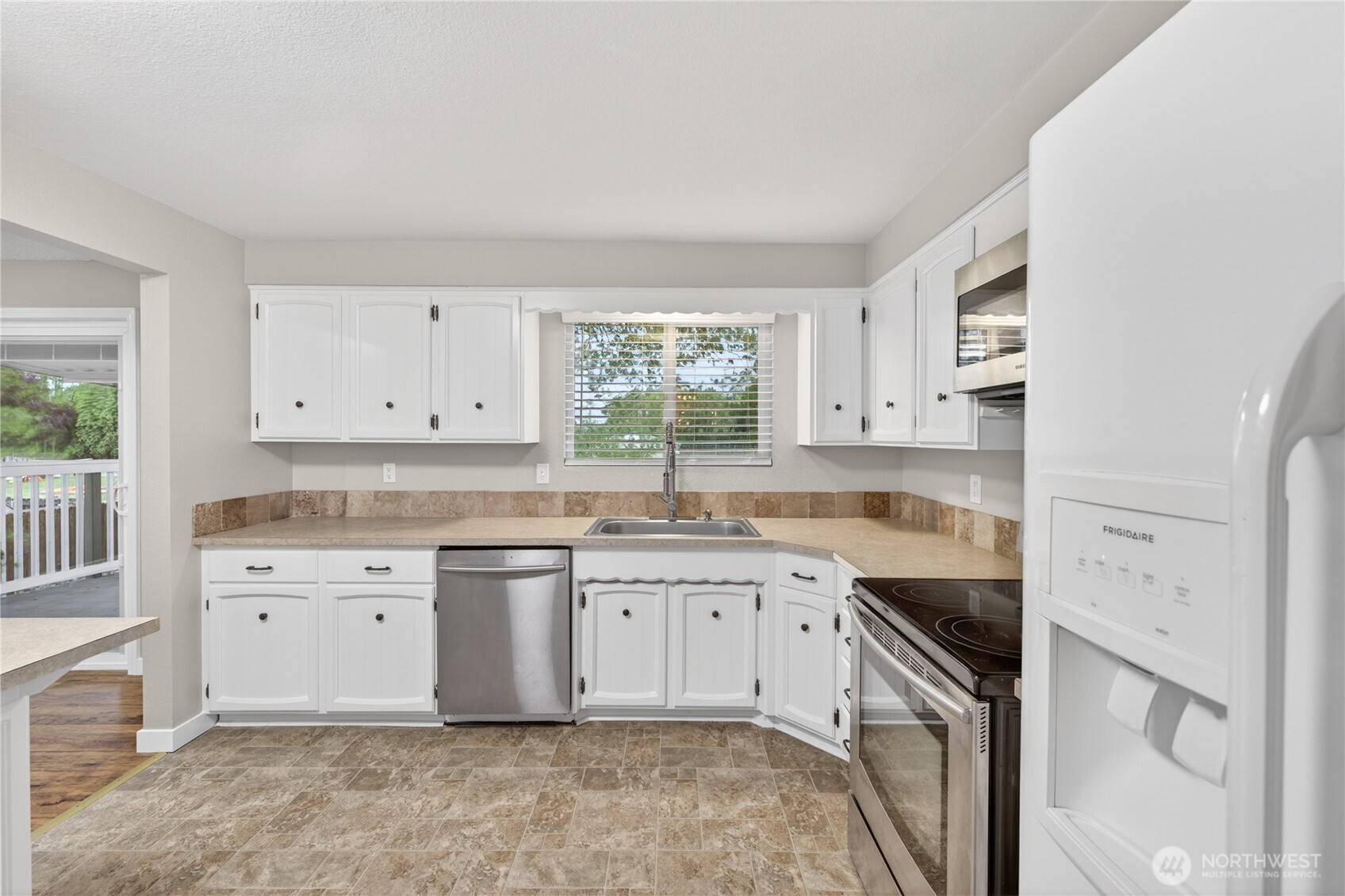 526 S Taft Street , Kennewick, WA 99336