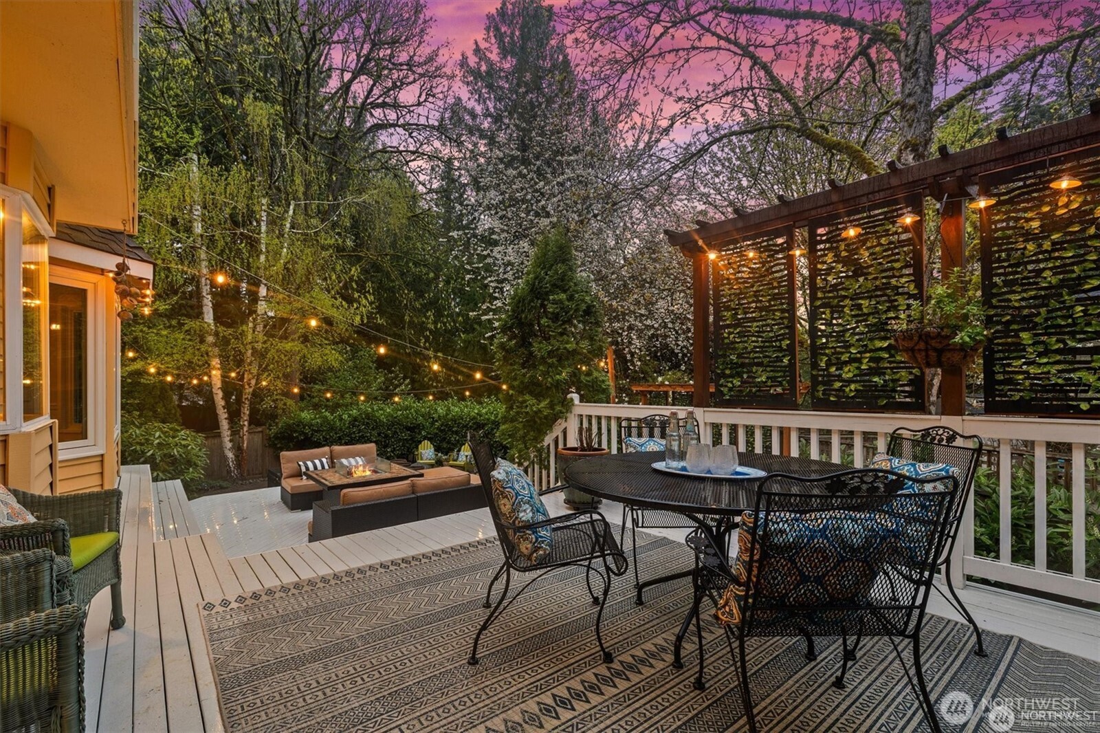 2524 225th Place NE, Sammamish, WA 98074