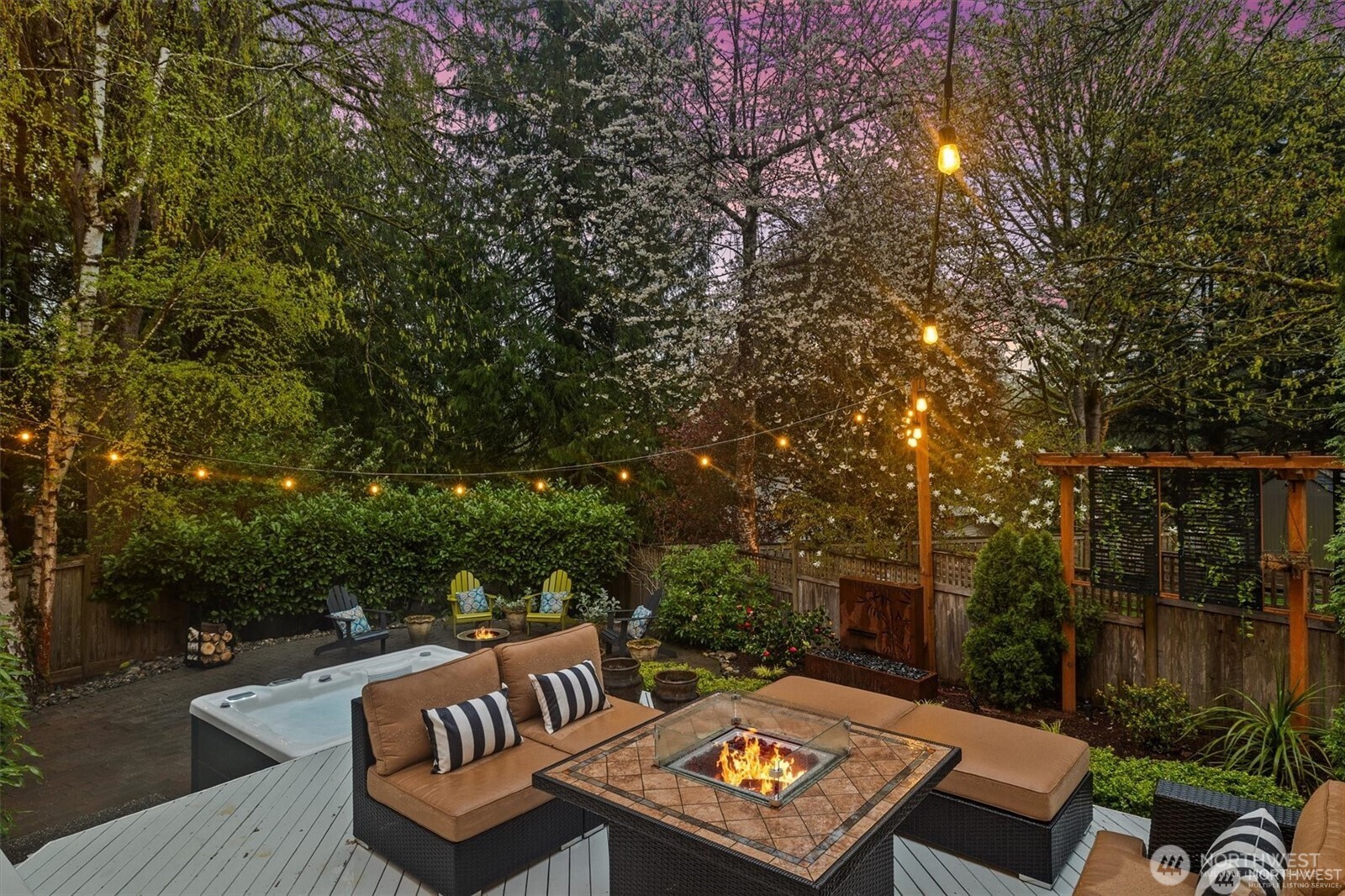 2524 225th Place NE, Sammamish, WA 98074