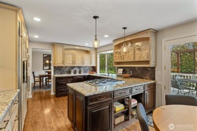 2524 225th Place NE, Sammamish, WA 98074 - Photo 8