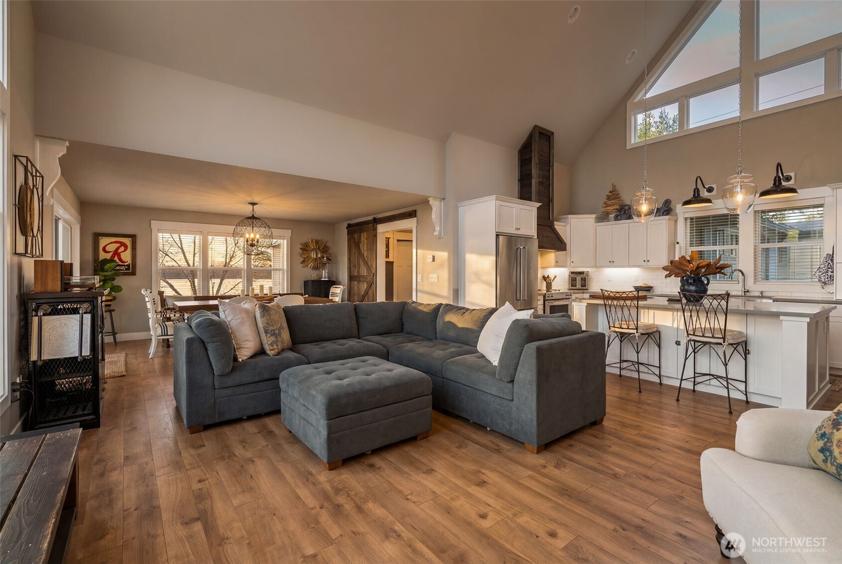 1870 E Mason Lake Drive W, Grapeview, WA 98546