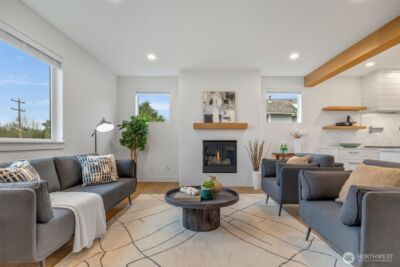 6738 21st Avenue SW, Seattle, WA 98106