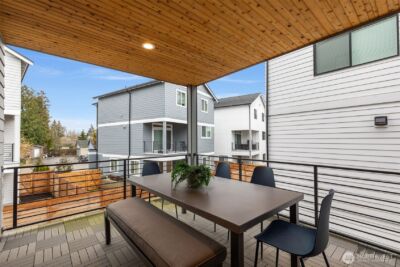 6738 21st Avenue SW, Seattle, WA 98106 - Photo 3