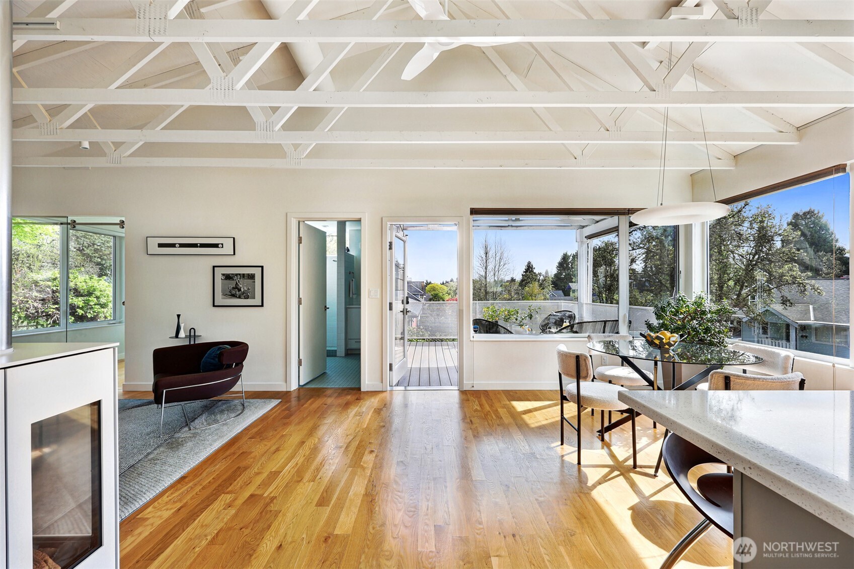 3203 E James Street , Seattle, WA 98122