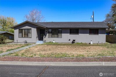 222 W Nelson Road , Moses Lake, WA 98837 - Photo 1