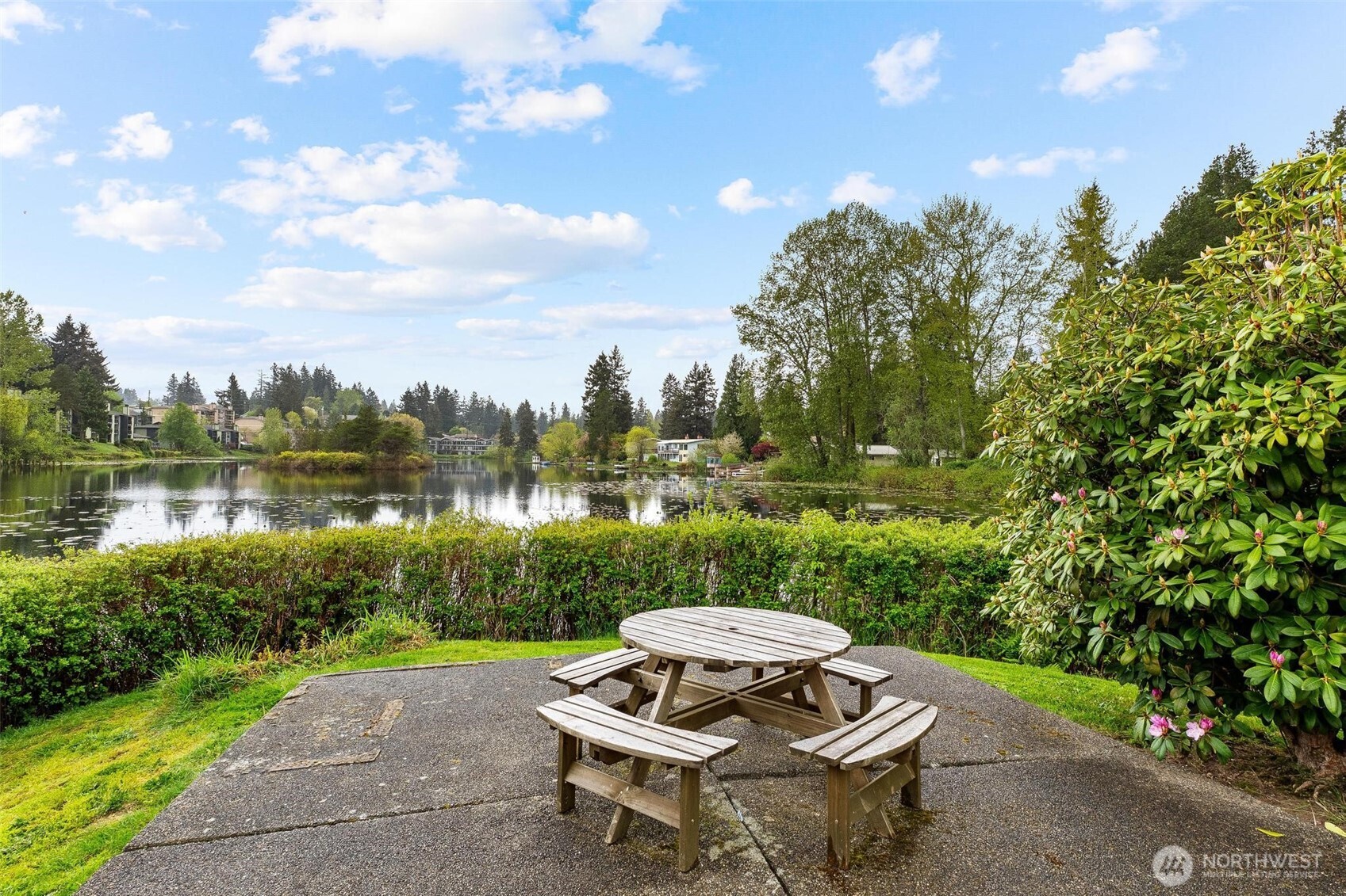 820 E Cady Rd #E204, Everett, WA 98203