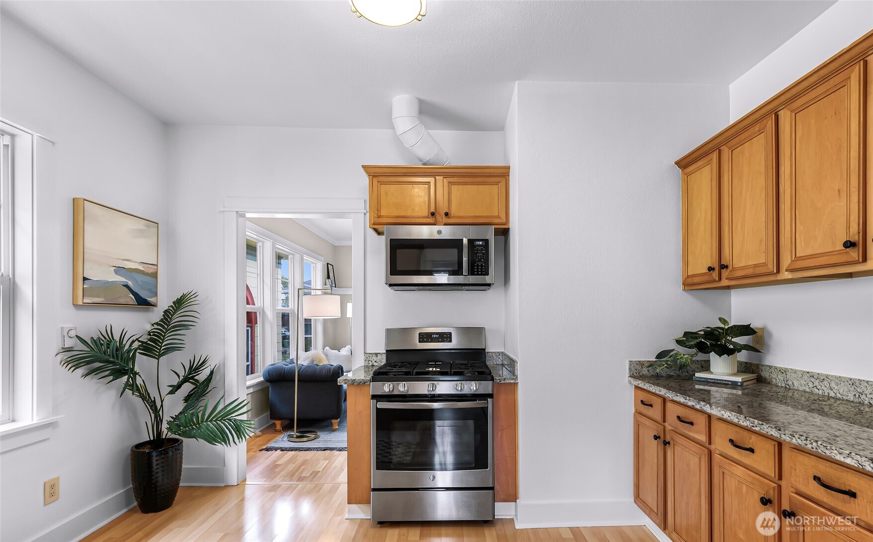 6015 1/2 20th Avenue NW, Seattle, WA 98107