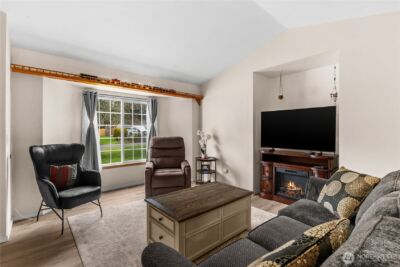 19211 110th Street E, Bonney Lake, WA 98391 - Photo 5