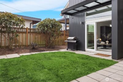 2418 6th Avenue W, Seattle, WA 98119 - Photo 24