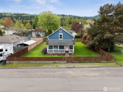 105 Oak Street E, Eatonville, WA 98328 - Photo 24
