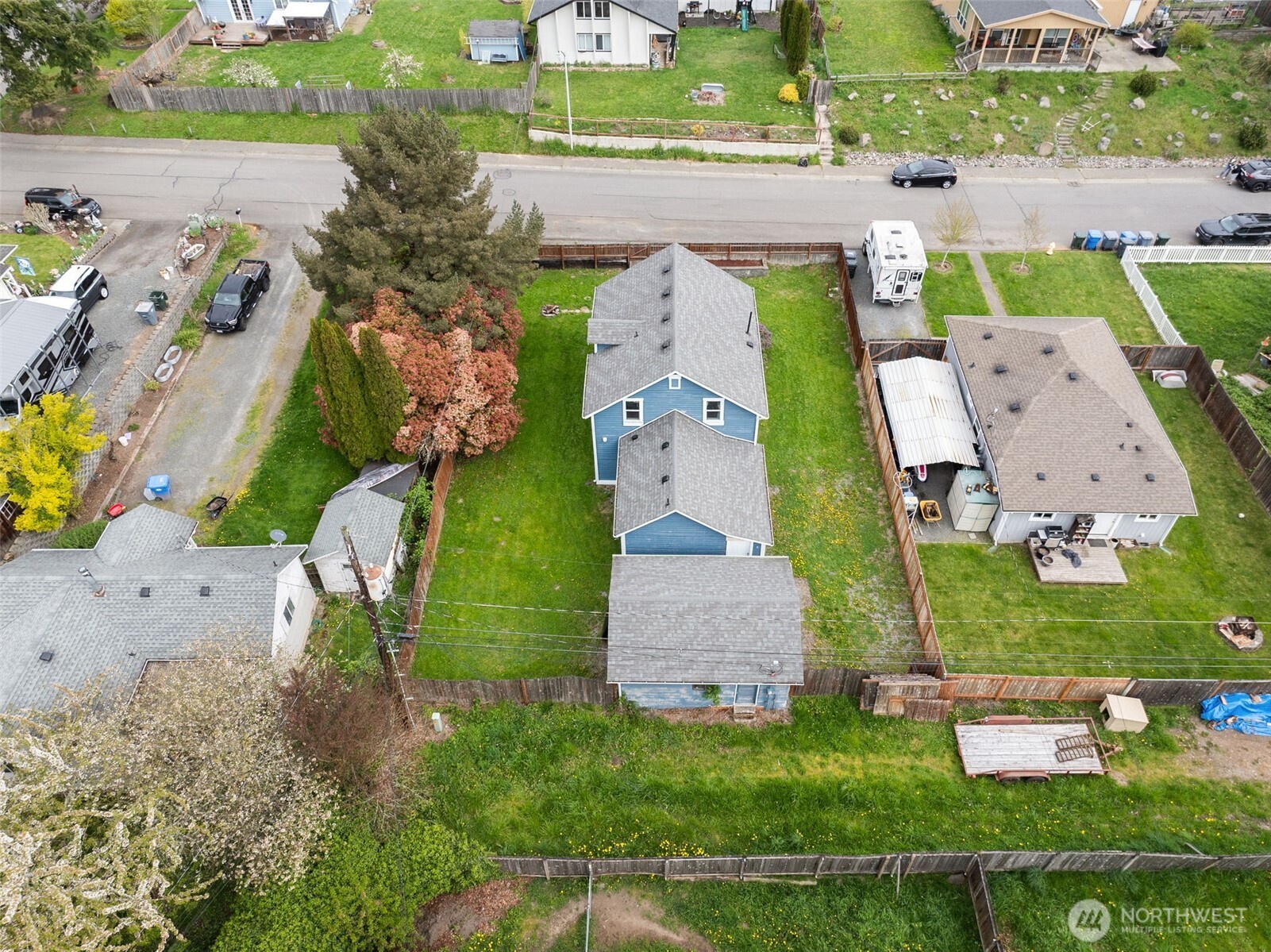 105 Oak Street E, Eatonville, WA 98328