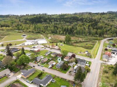 105 Oak Street E, Eatonville, WA 98328 - Photo 29
