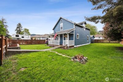 105 Oak Street E, Eatonville, WA 98328 - Photo 31