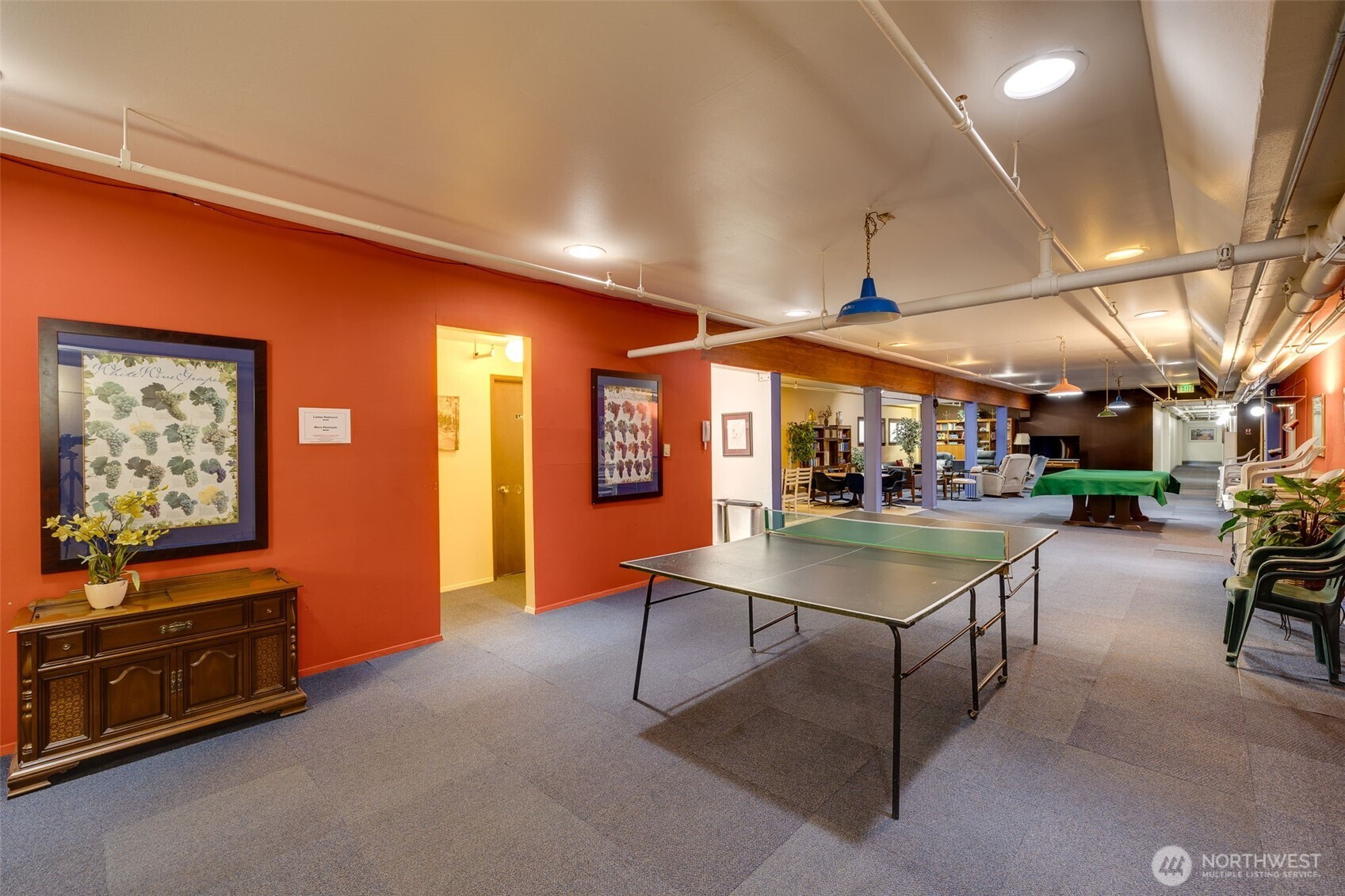 8516 196th Street SW #105, Edmonds, WA 98026-6319