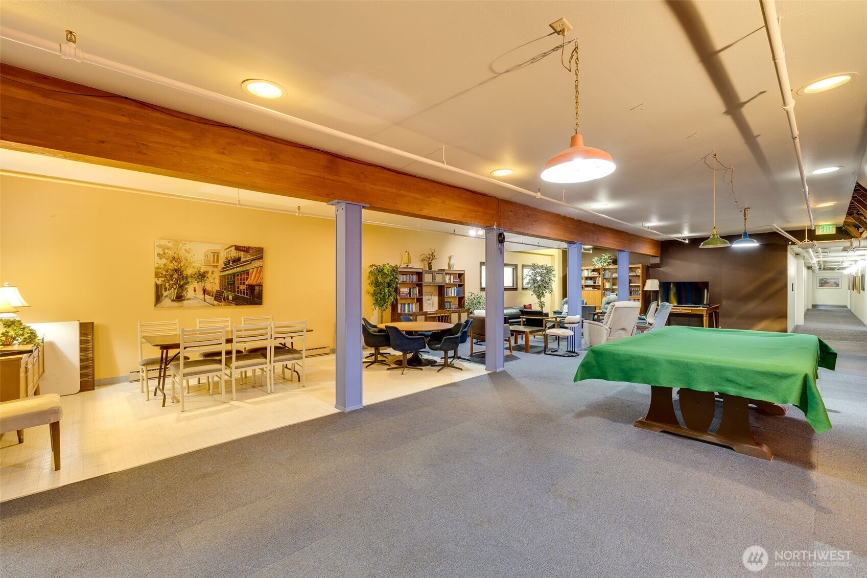 8516 196th Street SW #105, Edmonds, WA 98026-6319