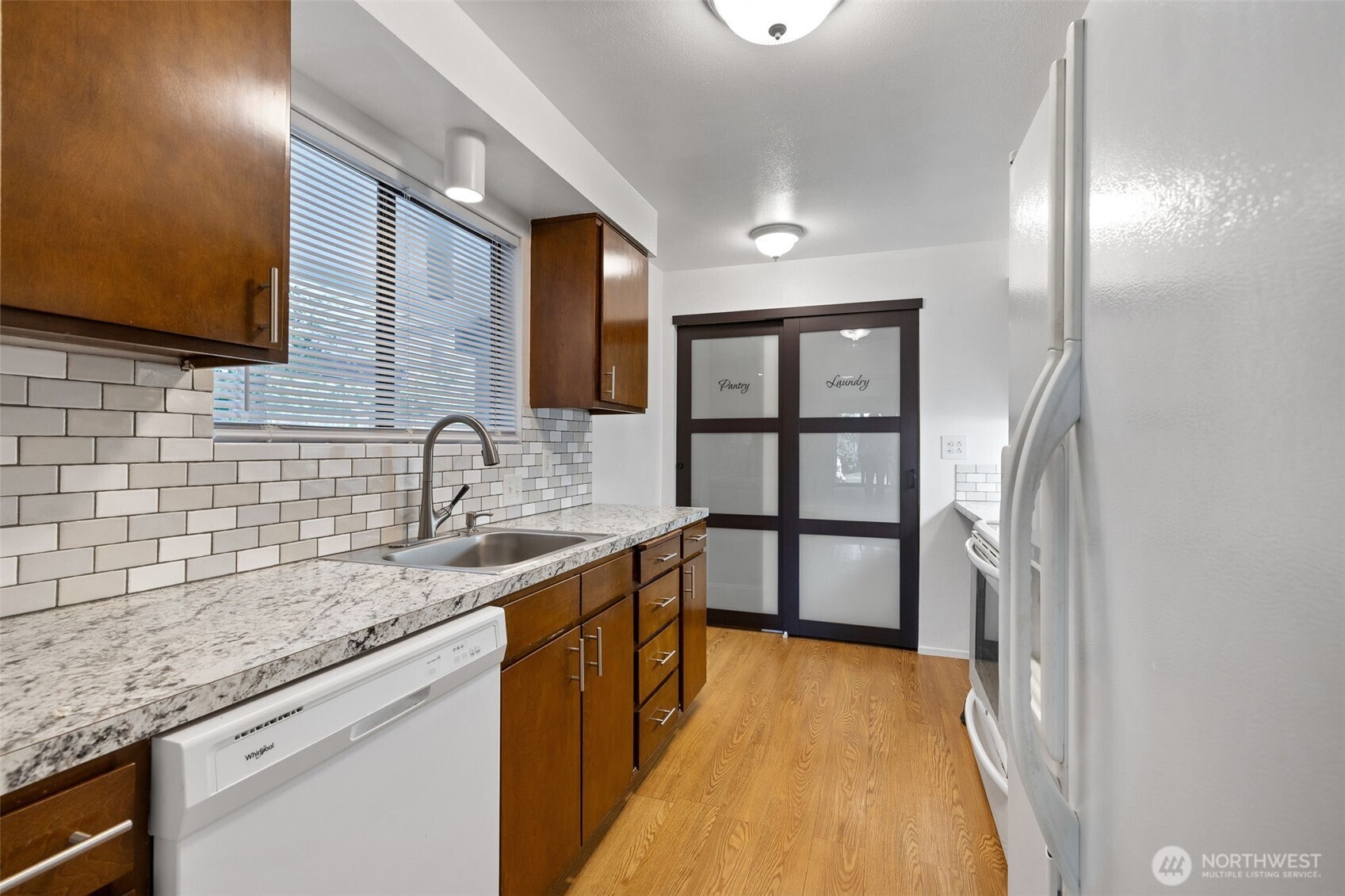 8516 196th Street SW #105, Edmonds, WA 98026-6319