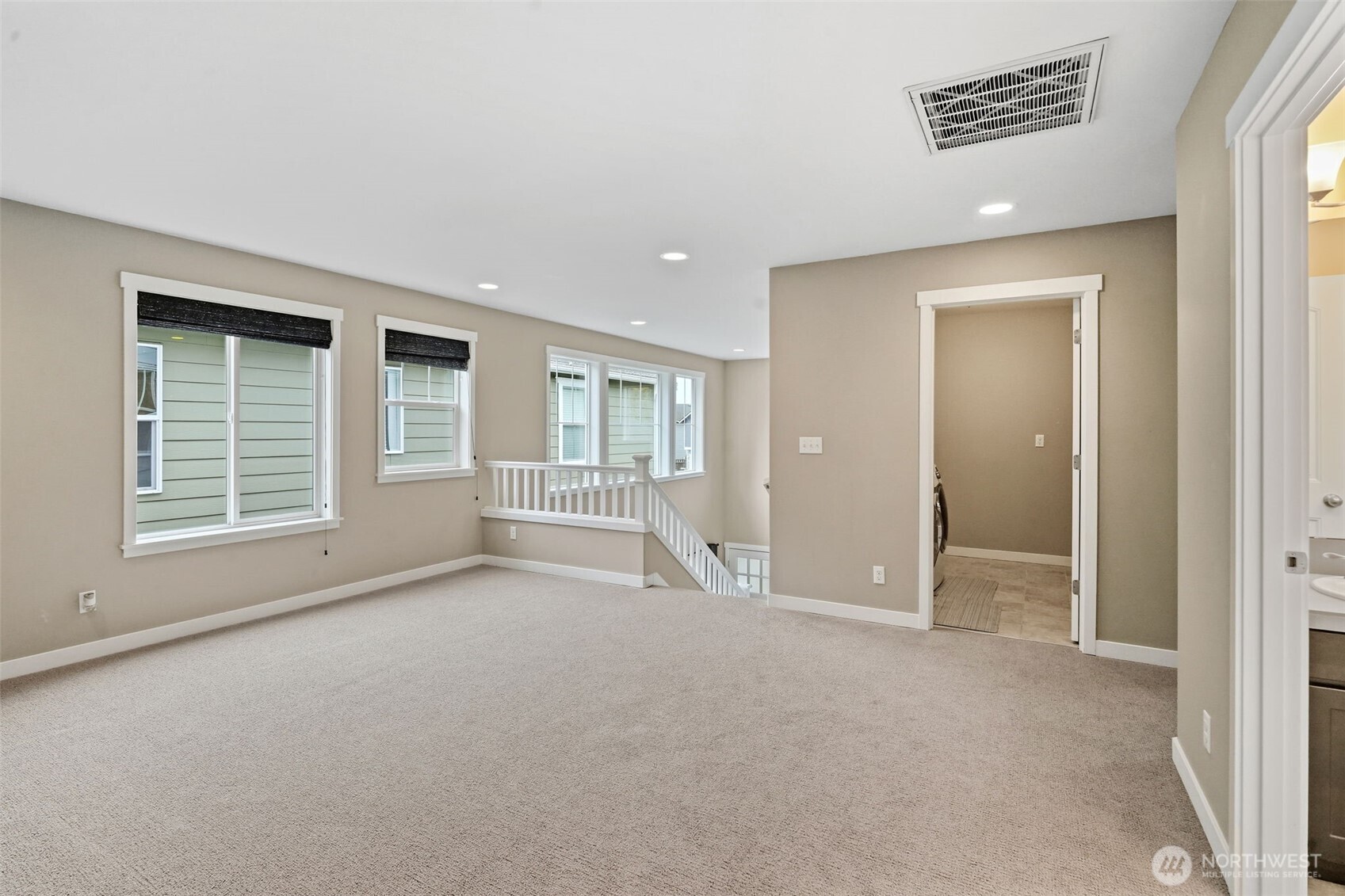8856 Yarrow Court SE, Tumwater, WA 98501
