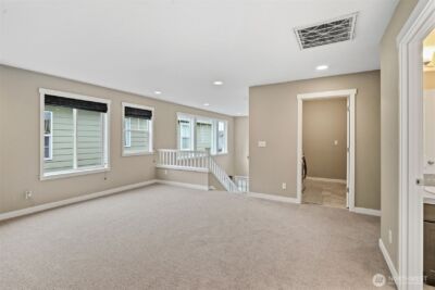 8856 Yarrow Court SE, Tumwater, WA 98501 - Photo 7