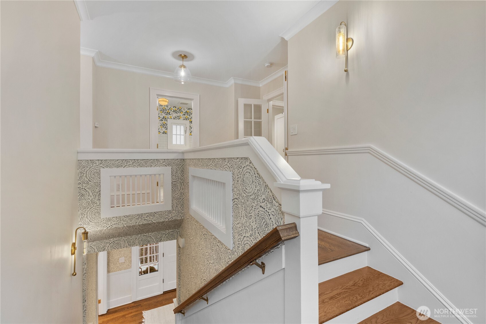 5265 16th Avenue NE, Seattle, WA 98105