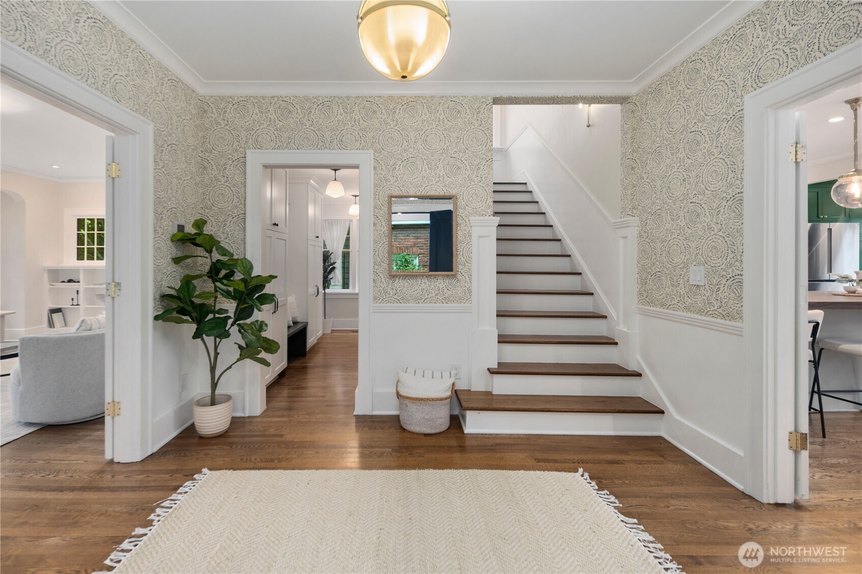5265 16th Avenue NE, Seattle, WA 98105