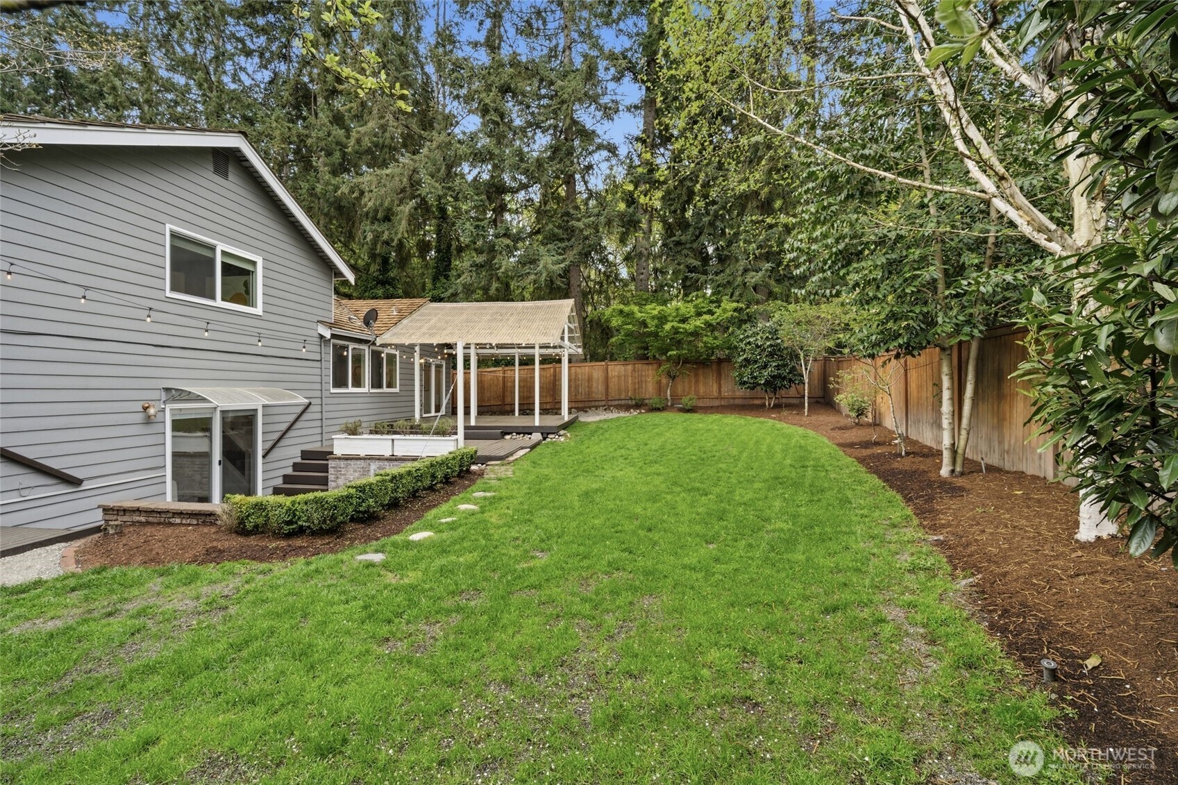 17202 NE 134th Place , Redmond, WA 98052